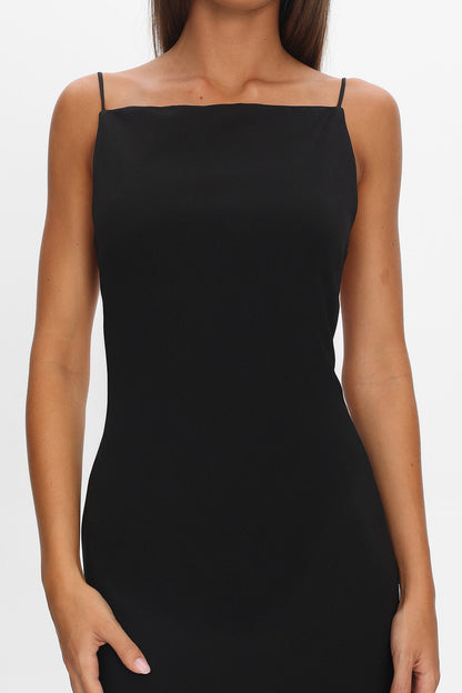 Yindi Backless Boat Neck Maxi Dress Black
