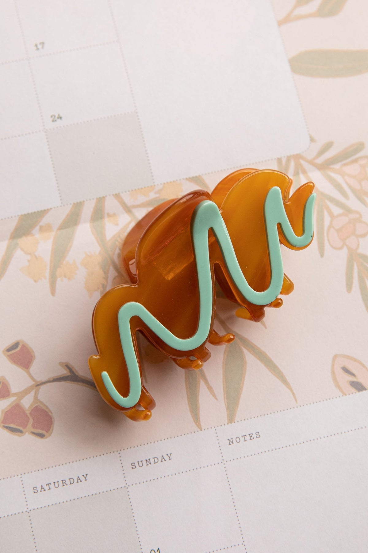 Cloudy Hair Clip Caramel