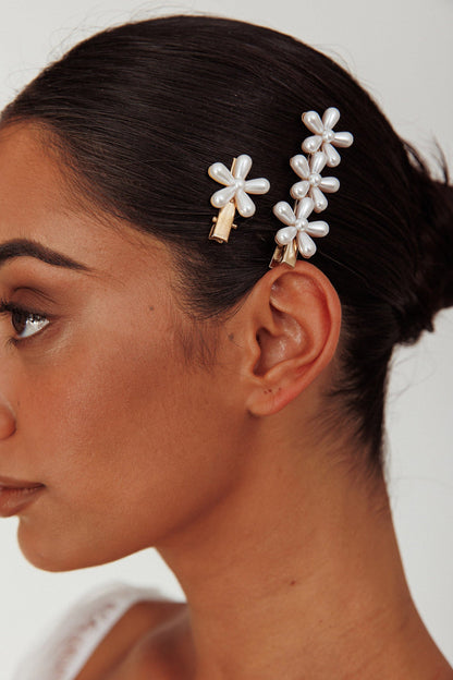 Aurelia Pearl Flower Hairclip Set